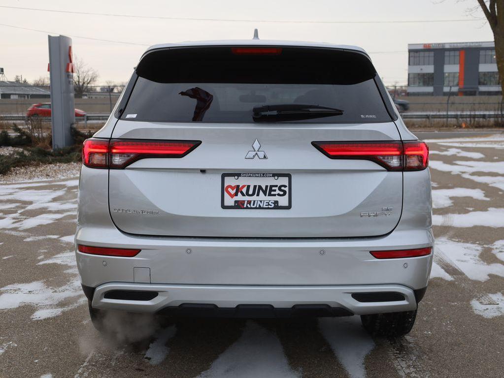 new 2025 Mitsubishi Outlander PHEV car, priced at $38,510