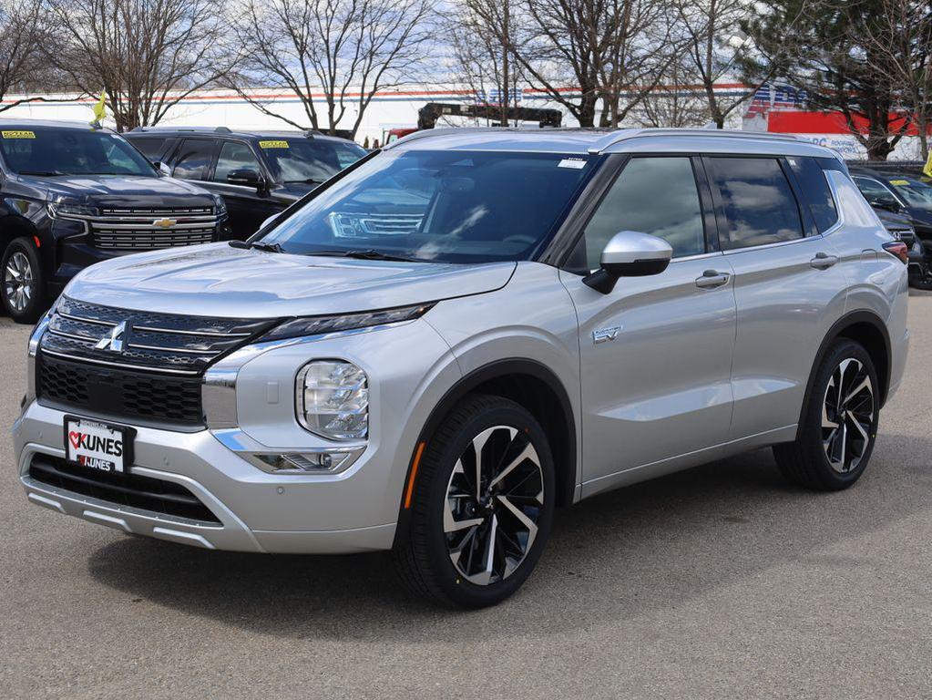 new 2025 Mitsubishi Outlander PHEV car, priced at $38,510