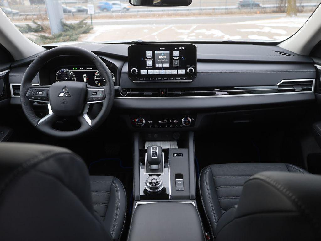 new 2025 Mitsubishi Outlander PHEV car, priced at $38,510