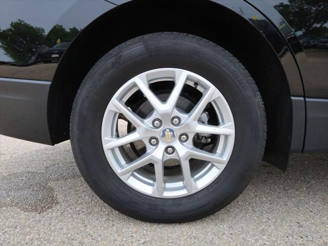 used 2023 Chevrolet Equinox car, priced at $21,877