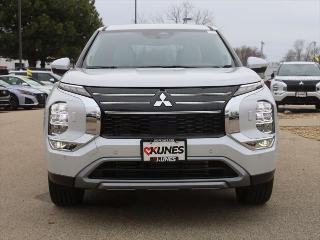 new 2025 Mitsubishi Outlander car, priced at $38,380