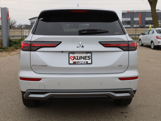 new 2025 Mitsubishi Outlander car, priced at $38,380