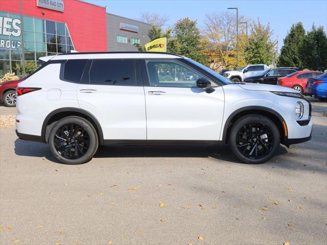 new 2024 Mitsubishi Outlander car, priced at $33,890