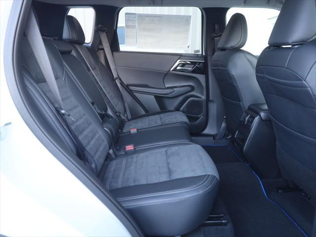 new 2025 Mitsubishi Outlander PHEV car, priced at $46,860