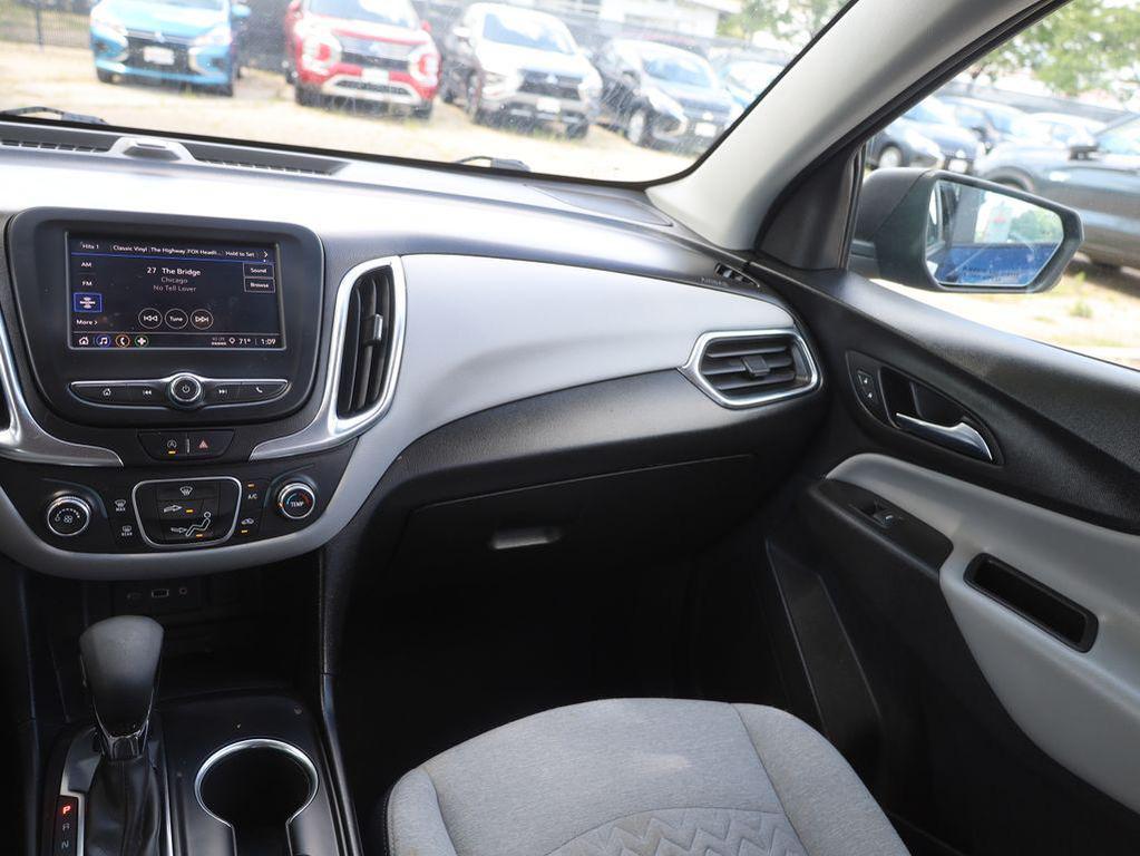 used 2022 Chevrolet Equinox car, priced at $19,577