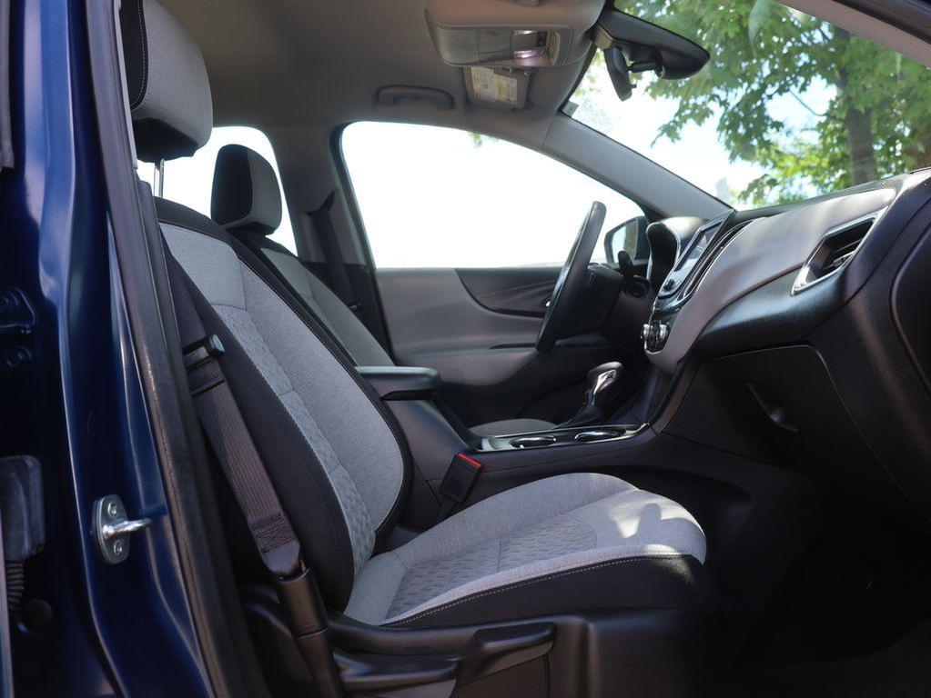 used 2022 Chevrolet Equinox car, priced at $19,577