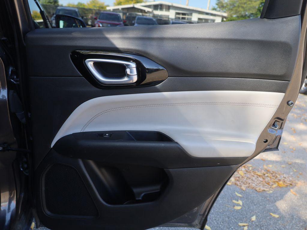 used 2023 Jeep Compass car, priced at $20,177