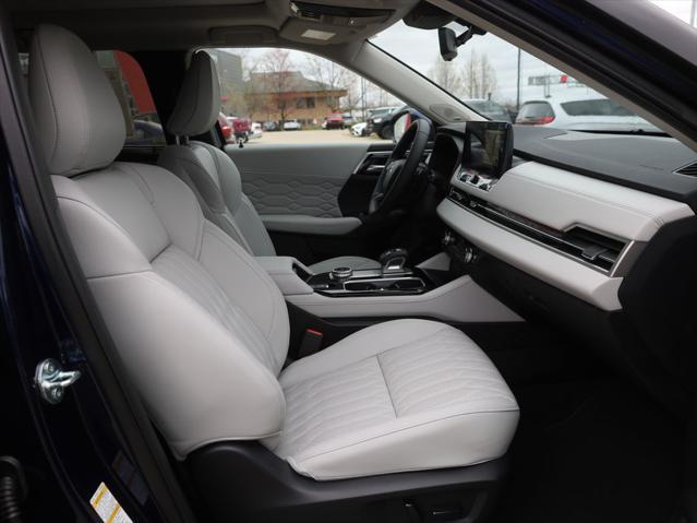 new 2025 Mitsubishi Outlander car, priced at $37,685