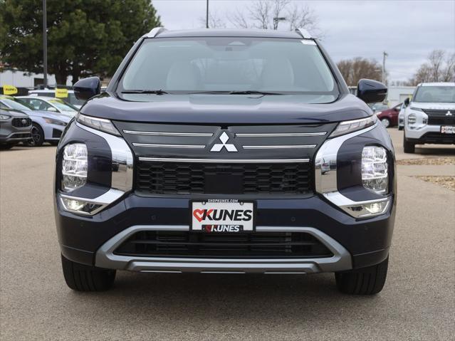new 2025 Mitsubishi Outlander car, priced at $37,685