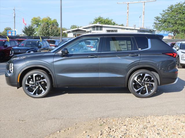 new 2024 Mitsubishi Outlander car, priced at $38,005