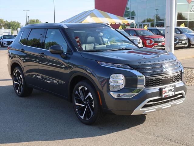 new 2024 Mitsubishi Outlander car, priced at $38,005