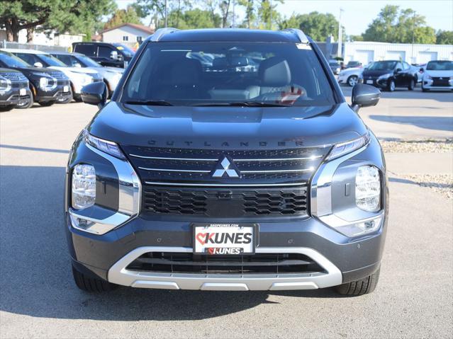 new 2024 Mitsubishi Outlander car, priced at $38,005