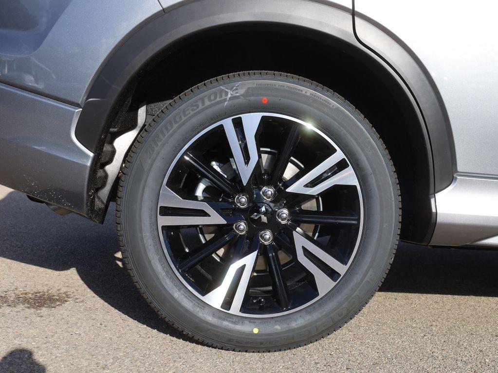 new 2025 Mitsubishi Eclipse Cross car, priced at $28,020