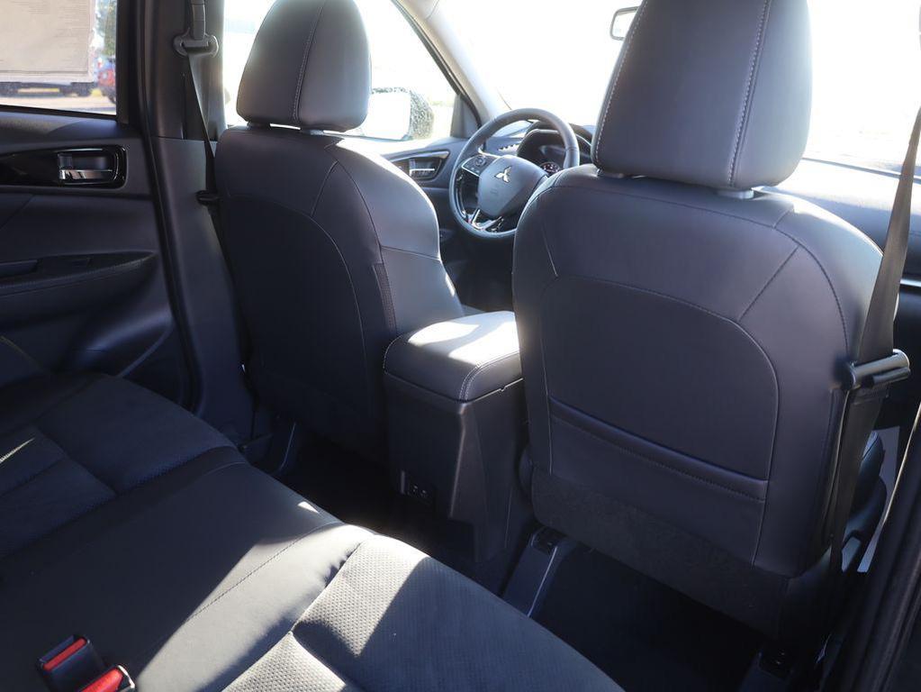 new 2025 Mitsubishi Eclipse Cross car, priced at $29,390