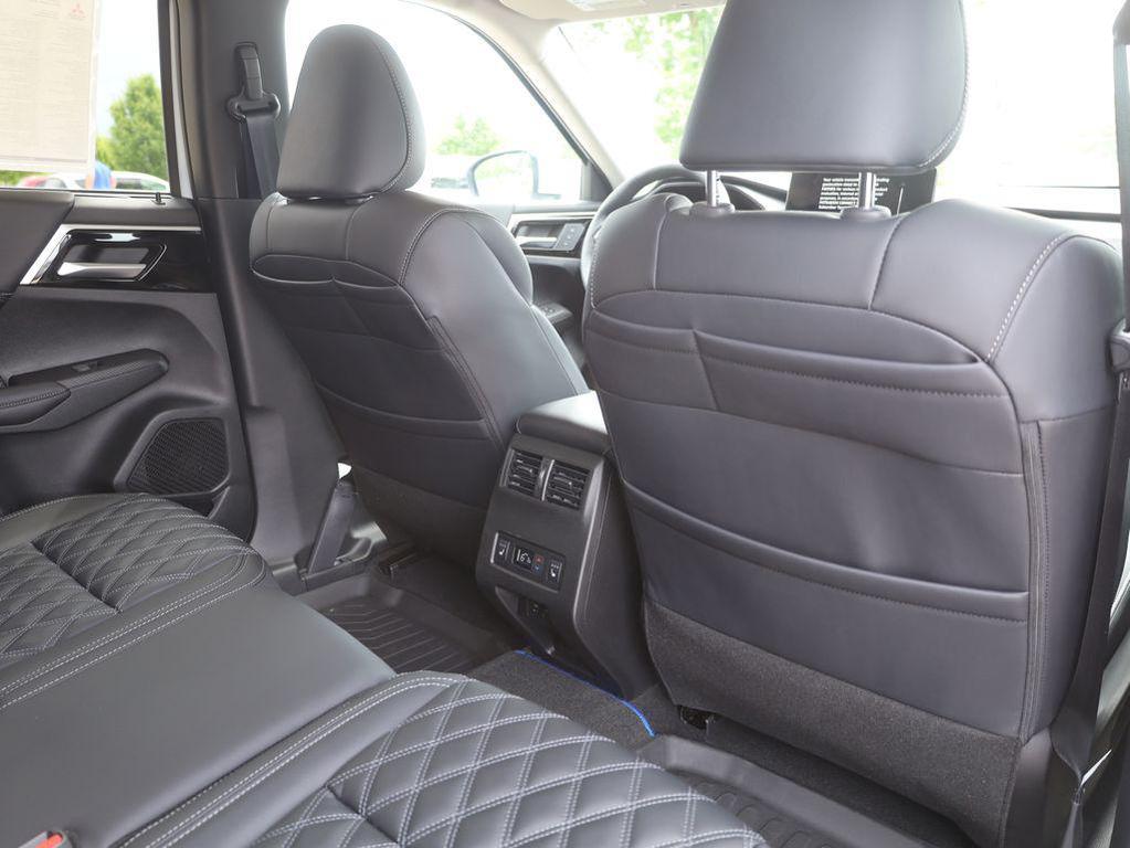 new 2025 Mitsubishi Outlander PHEV car, priced at $42,405