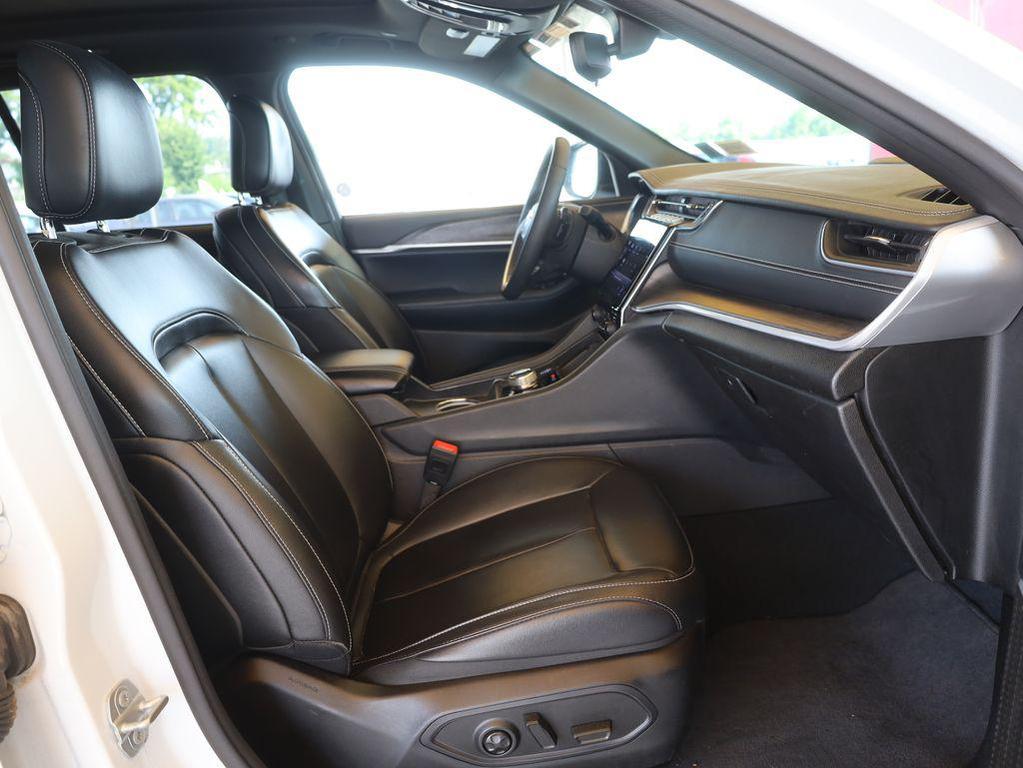 used 2024 Jeep Grand Cherokee 4xe car, priced at $28,377