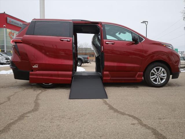 used 2023 Toyota Sienna car, priced at $75,977