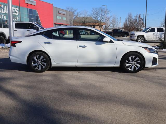 used 2023 Nissan Altima car, priced at $16,877