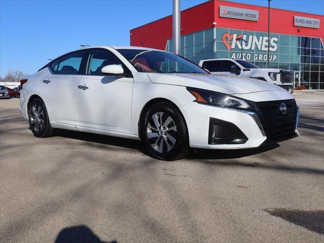 used 2023 Nissan Altima car, priced at $16,877