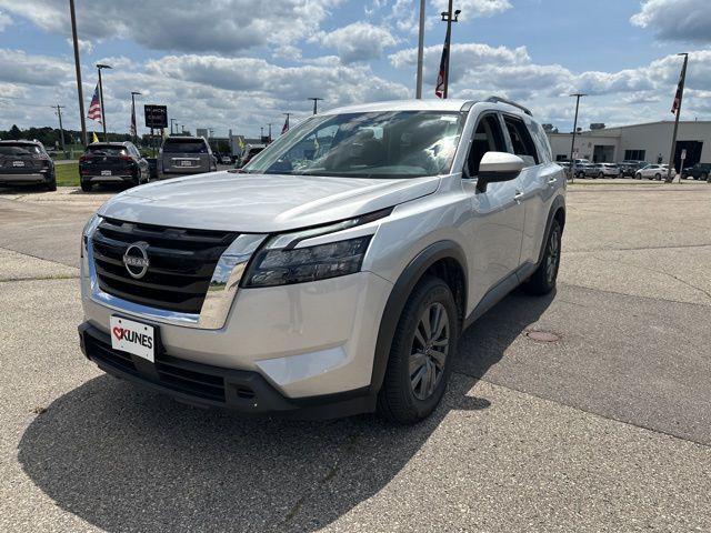 used 2023 Nissan Pathfinder car, priced at $27,277