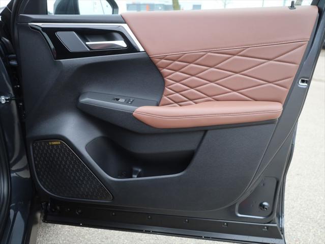 new 2025 Mitsubishi Outlander car, priced at $42,635
