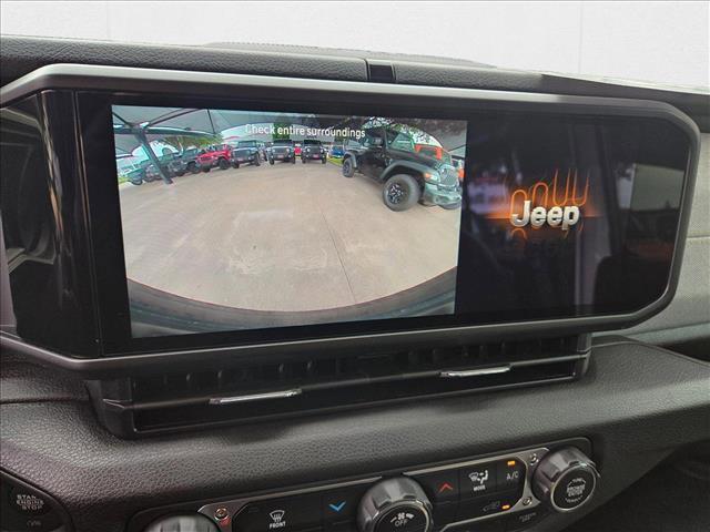 new 2025 Jeep Wrangler car, priced at $35,094