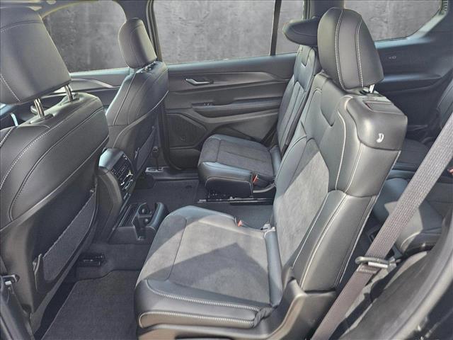 new 2025 Jeep Grand Cherokee L car, priced at $42,556