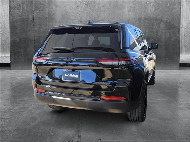 new 2025 Jeep Grand Cherokee car, priced at $45,985