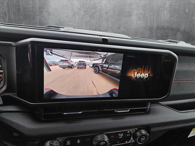new 2025 Jeep Gladiator car, priced at $47,538