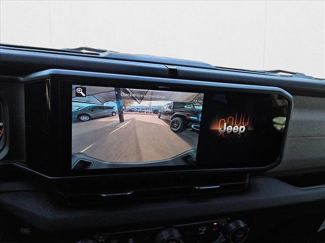 new 2025 Jeep Gladiator car, priced at $41,439