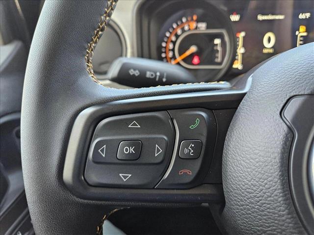 new 2025 Jeep Gladiator car, priced at $41,439