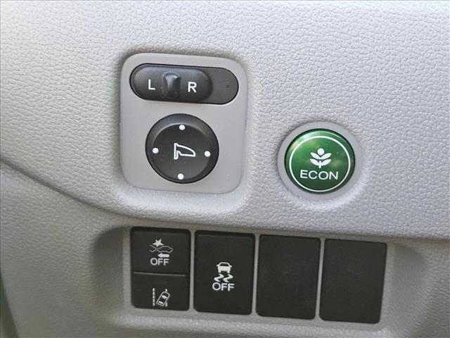 used 2022 Honda Pilot car, priced at $21,985