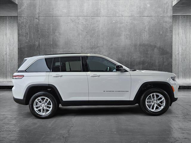 new 2025 Jeep Grand Cherokee car, priced at $34,985