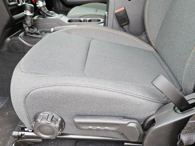 new 2025 Jeep Gladiator car, priced at $37,837