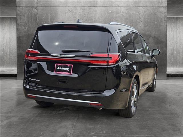 new 2024 Chrysler Pacifica car, priced at $46,985