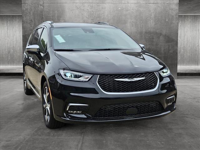 new 2024 Chrysler Pacifica car, priced at $46,985