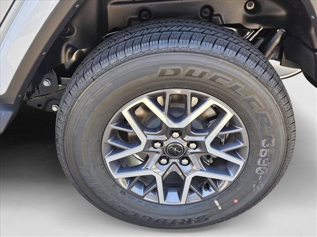 new 2025 Jeep Wrangler car, priced at $44,984