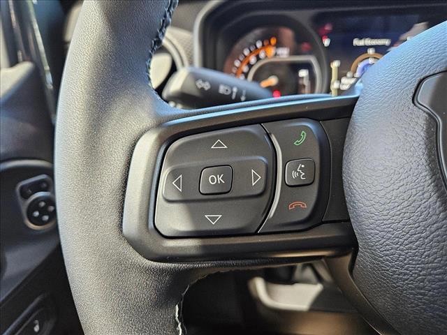 new 2025 Jeep Gladiator car, priced at $46,842