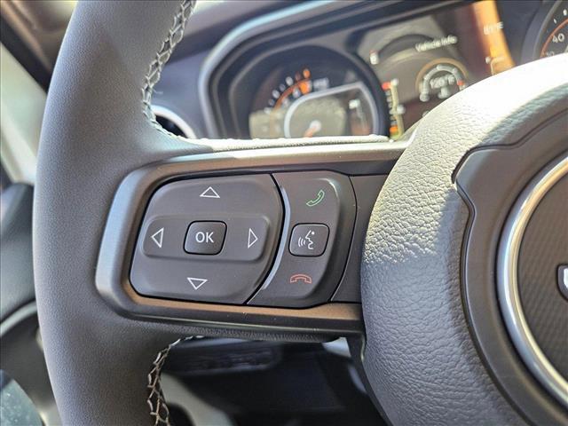 new 2025 Jeep Gladiator car, priced at $44,674