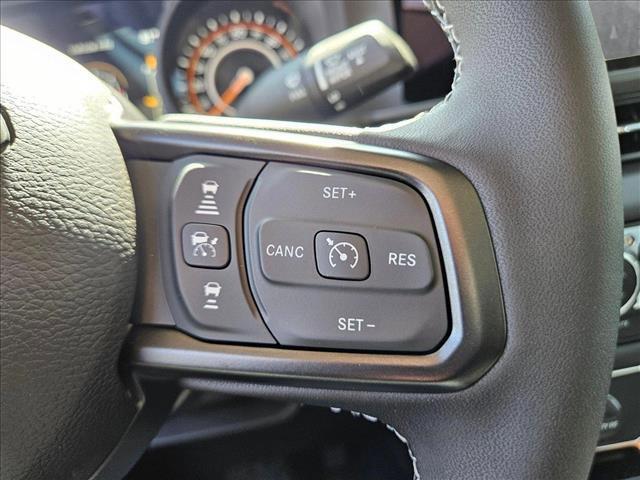 new 2025 Jeep Gladiator car, priced at $44,674
