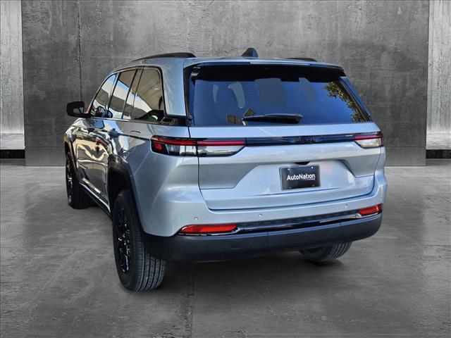 new 2025 Jeep Grand Cherokee car, priced at $38,485