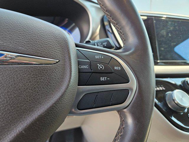 used 2017 Chrysler Pacifica car, priced at $14,995