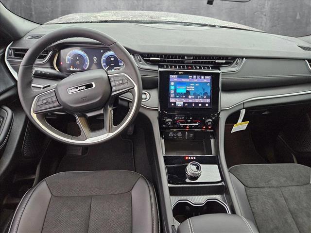 new 2025 Jeep Grand Cherokee car, priced at $37,046