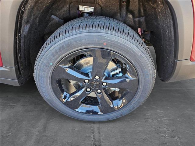 new 2025 Jeep Grand Cherokee L car, priced at $42,556