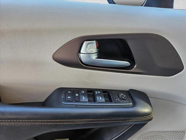 used 2017 Chrysler Pacifica car, priced at $11,995