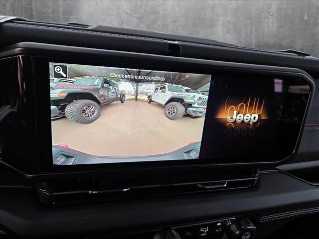 new 2025 Jeep Gladiator car, priced at $47,335