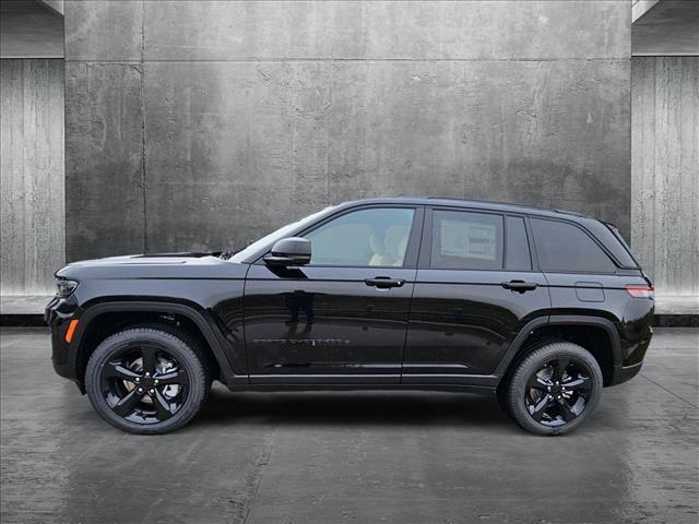 new 2025 Jeep Grand Cherokee car, priced at $45,985