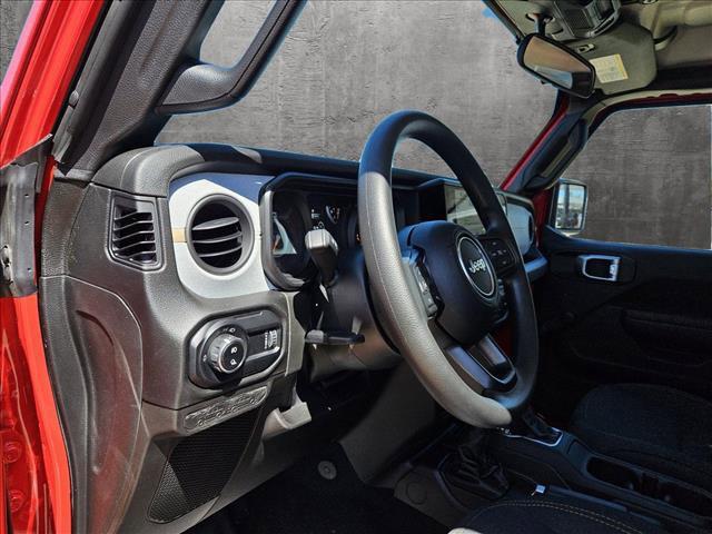 new 2024 Jeep Gladiator car, priced at $33,328