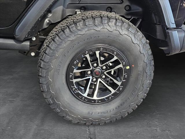 new 2025 Jeep Wrangler car, priced at $55,343