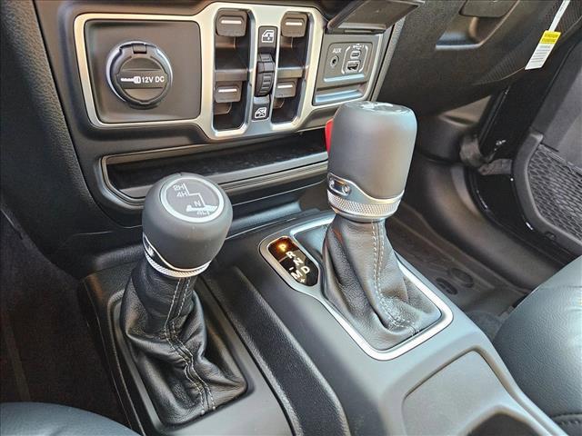 new 2025 Jeep Wrangler car, priced at $47,466